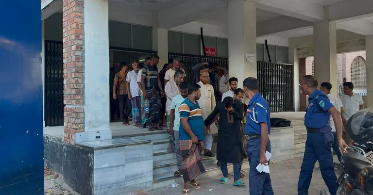 জামায়াত নেতা হাজী নজরুল ও সহযোগী কারাগারে